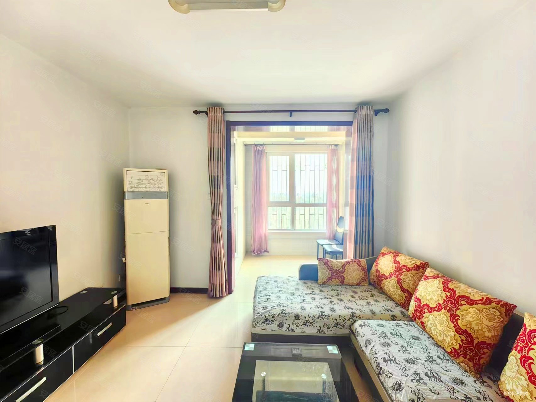 塘沽站附近,楼龄新,博才1256摇号,隆盛花园不 角的户型