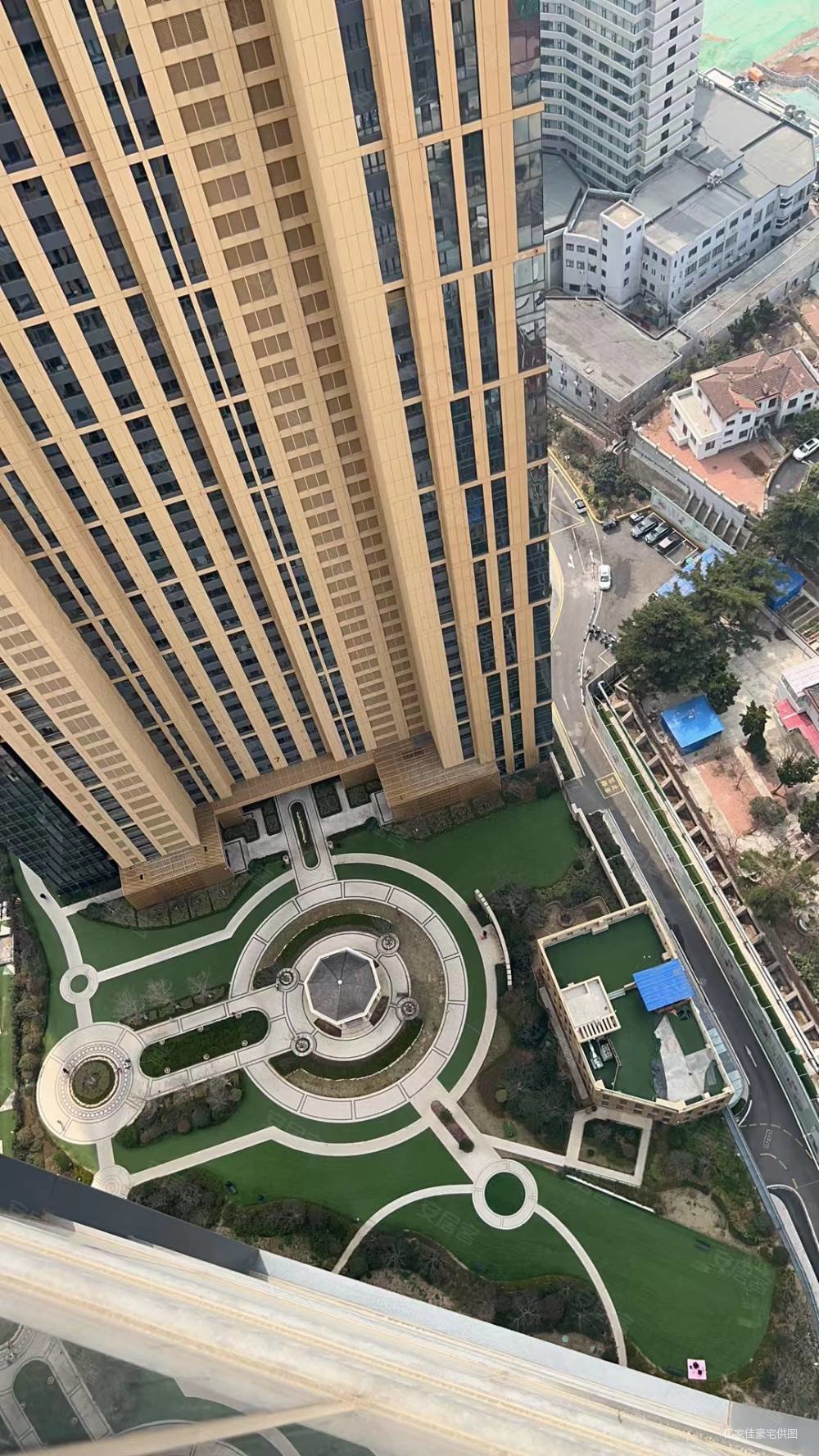 万象城悦府(一套好房)本地业主着急用钱诚心卖房 找我有优惠,华润中心
