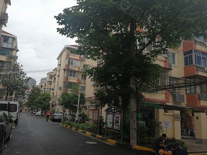 乳山四村人口_小林豆腐乳山广告图