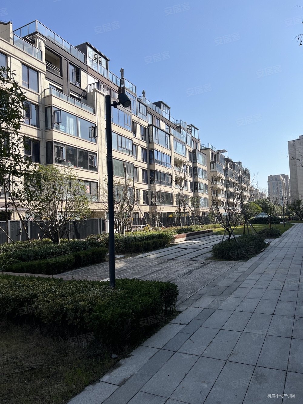 珑玥府4室2厅朝南304平采光好周边商圈成熟