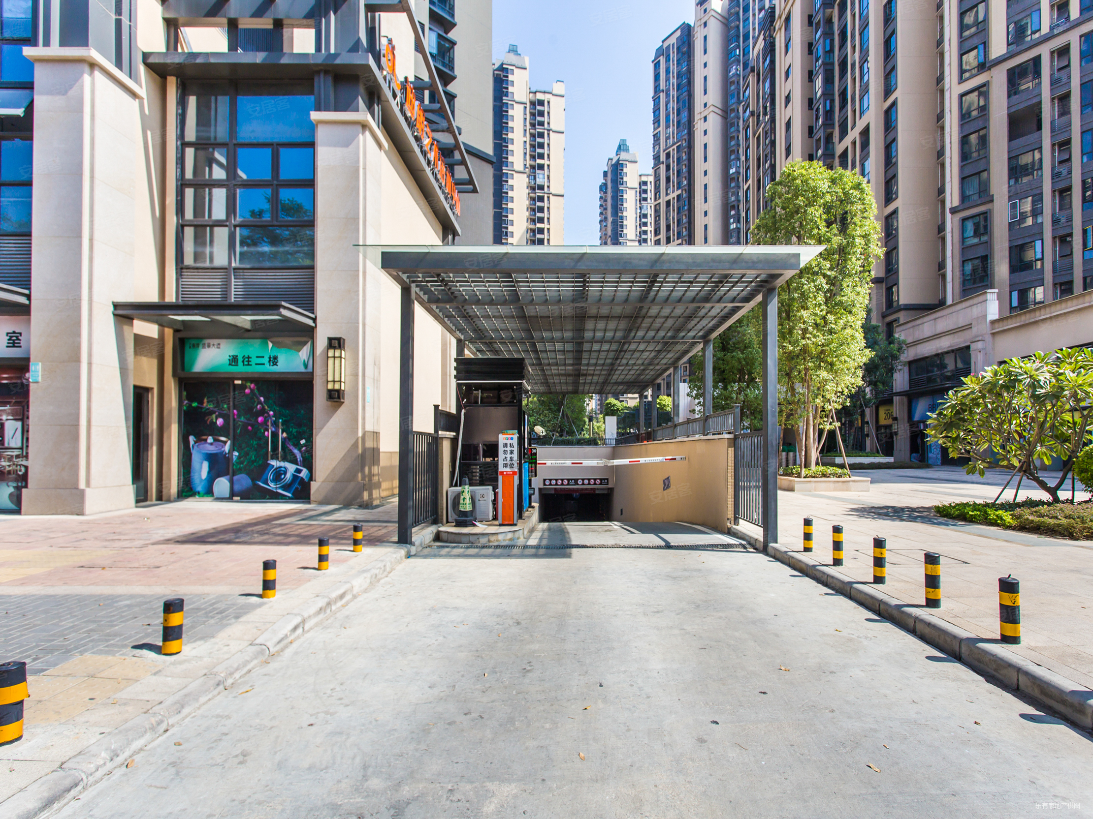 惠州房产网>惠州二手房>惠城二手房>金山湖二手房>方直东岸(商住楼)>