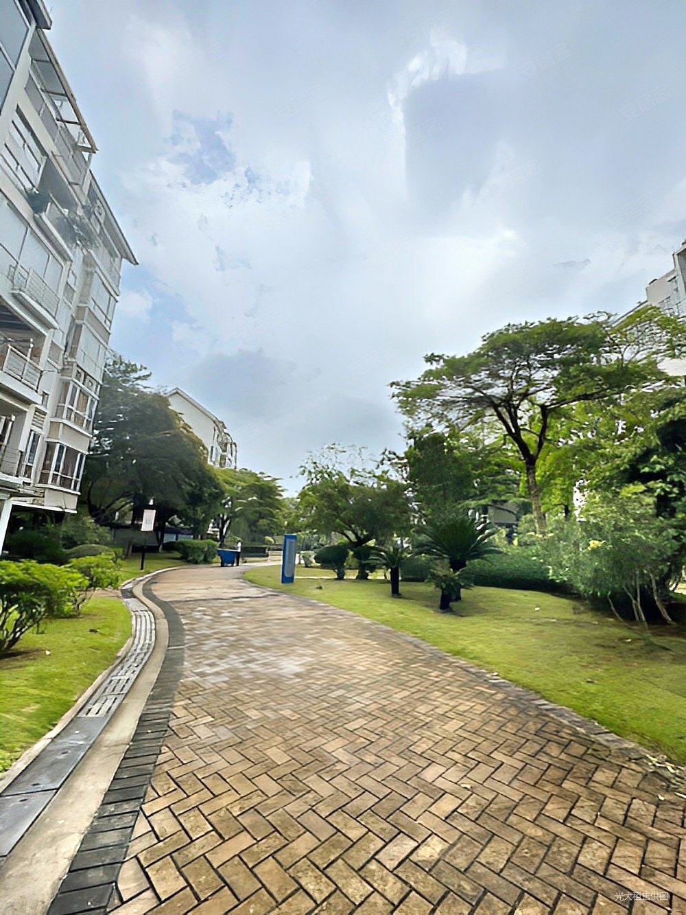 大刀砍价来直接出松湖烟雨景区松湖花园花园好