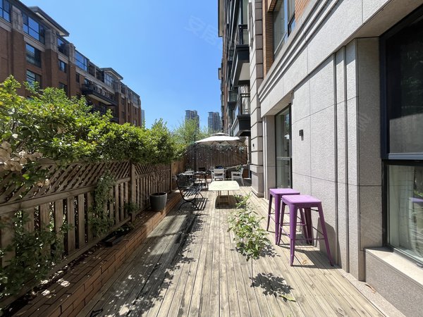 北京朝阳酒仙桥丽都水岸丽都水岸 洋房接地气三居 有60平阳台 简约