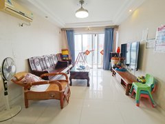 深圳南山南头缤纷年华 2室2厅1卫  电梯房 精装修79平米出租房源真实图片