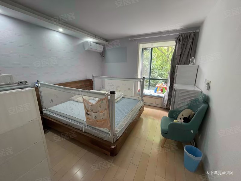 上海房产网>上海二手房>闵行二手房>龙柏金汇二手房>龙柏香榭苑>800