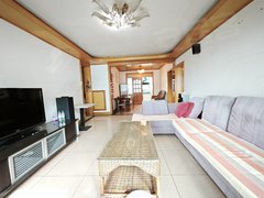 昆明五华高新区师大本部一墙之隔三室两厅带家具家电拎包入住出租房源真实图片