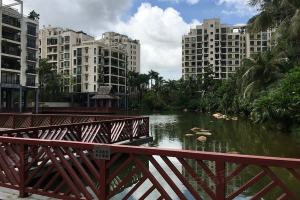 华发新城二期(在水一方)