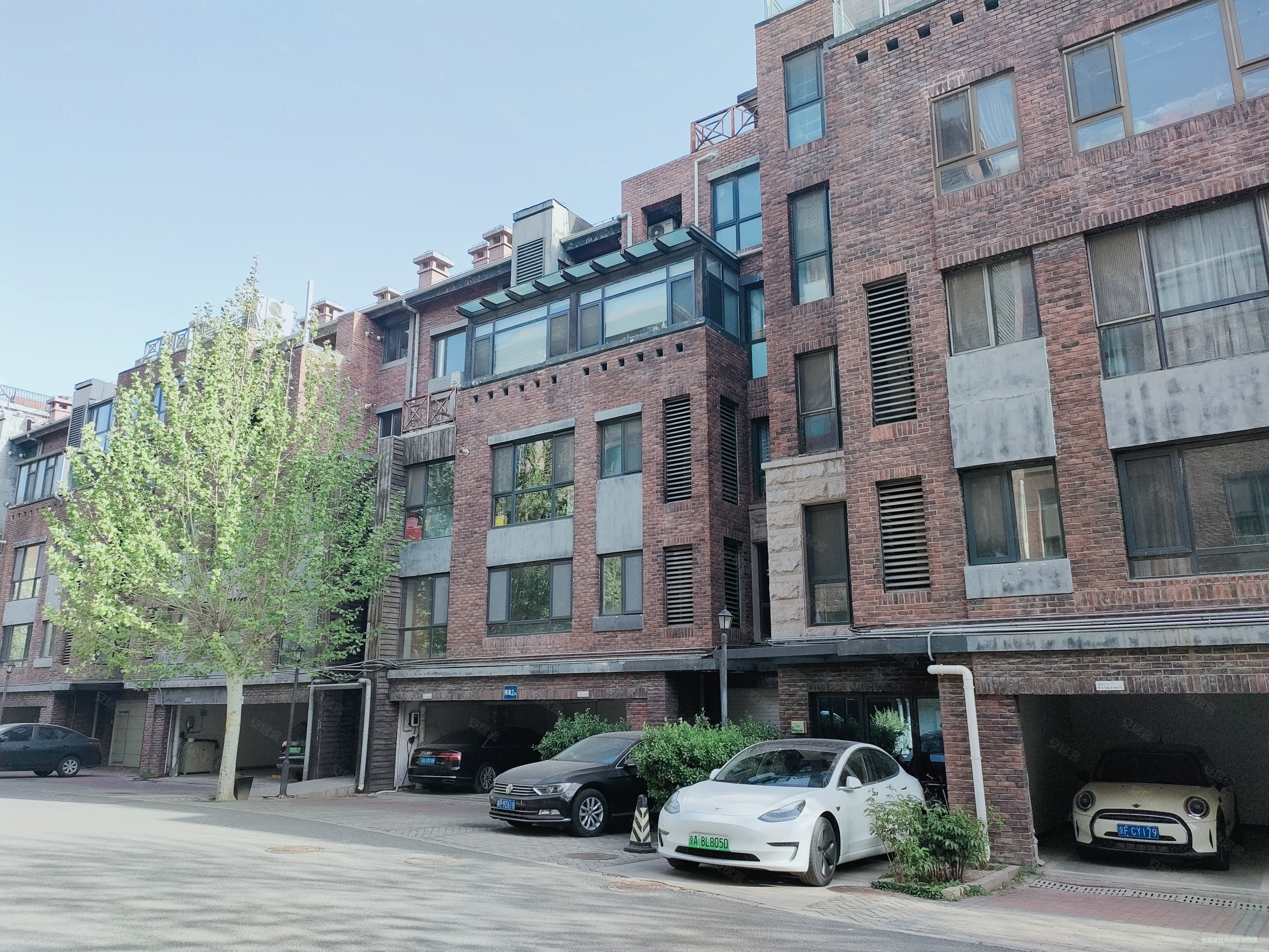 海棠公社低密度南北通满五带车库有钥匙看房方便