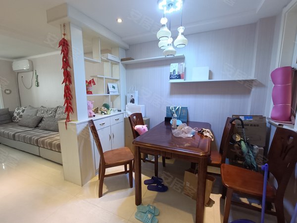 宝鸡渭滨东高新阳光上东东高新宝一中旁阳光上东电梯房家具家电齐全领包入住采光好动静分出租房源真实图片