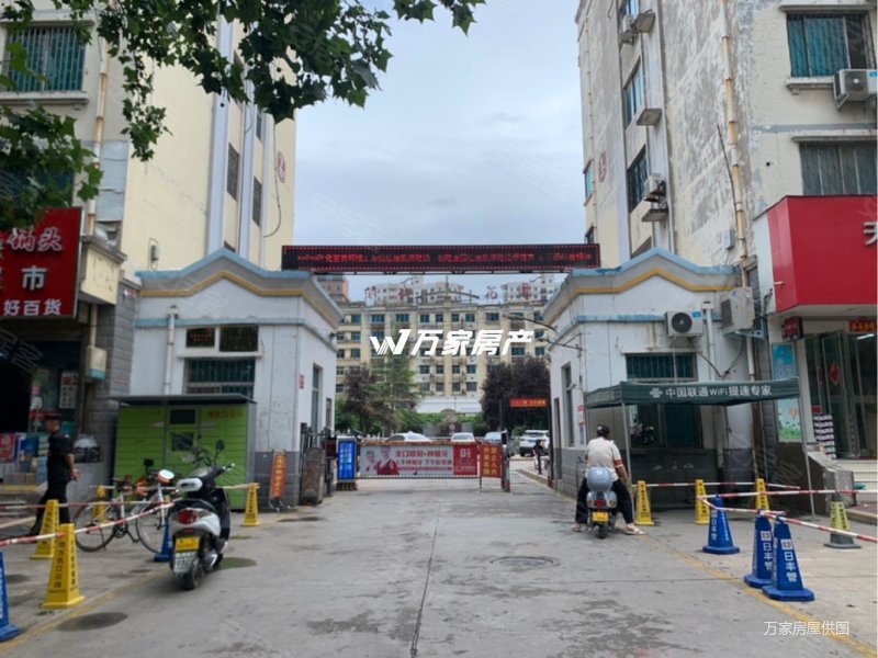 店长力推绿城花园 产权清晰 交通便捷 中间楼层采光好