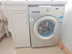 桂林象山中山南路万象城附近 铁西旁 威达北区 3楼 1房 院内可停车无物业费出租房源真实图片
