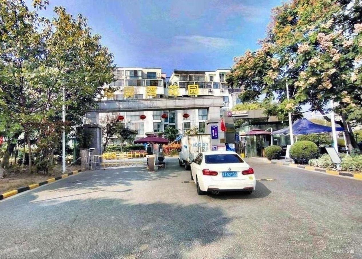 5 翠屏湾花园城  3房双卫 楼层好 南北通透 急售