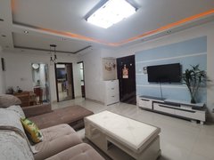 聊城东昌府花园北路精装修,家具家电齐全拎包入住,光明小学,七中,万达,随时看房出租房源真实图片