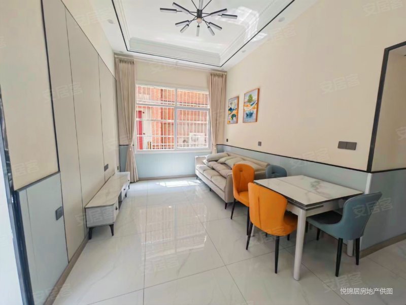 老城区一楼带院子的房子它来了,精装修2房随时看房,蔡甸影剧院宿舍