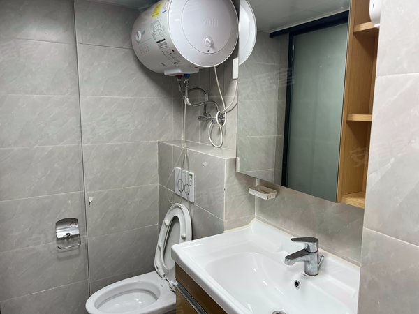 南屏街片区租房,(无中介) 五一路地铁站 正义坊购物中心 顺城购物中心