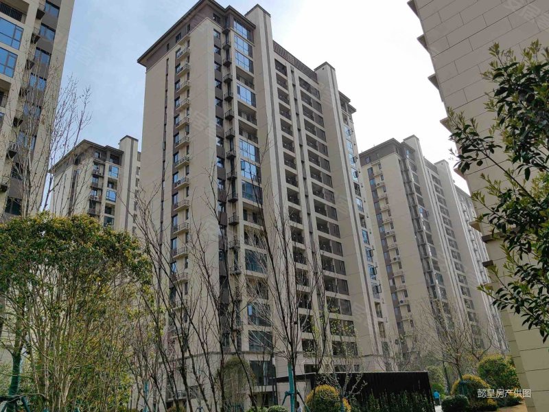 8w,碧桂园幸福里二手房,92万,3室2厅,2卫,121平米-洛阳安居客