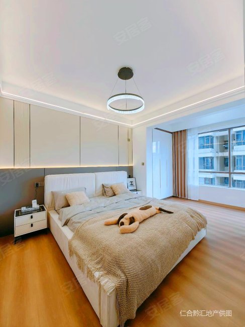 云岩广场中华北路精装三房两厅两卫,美佳大厦二手房,119万,3室2厅,2卫