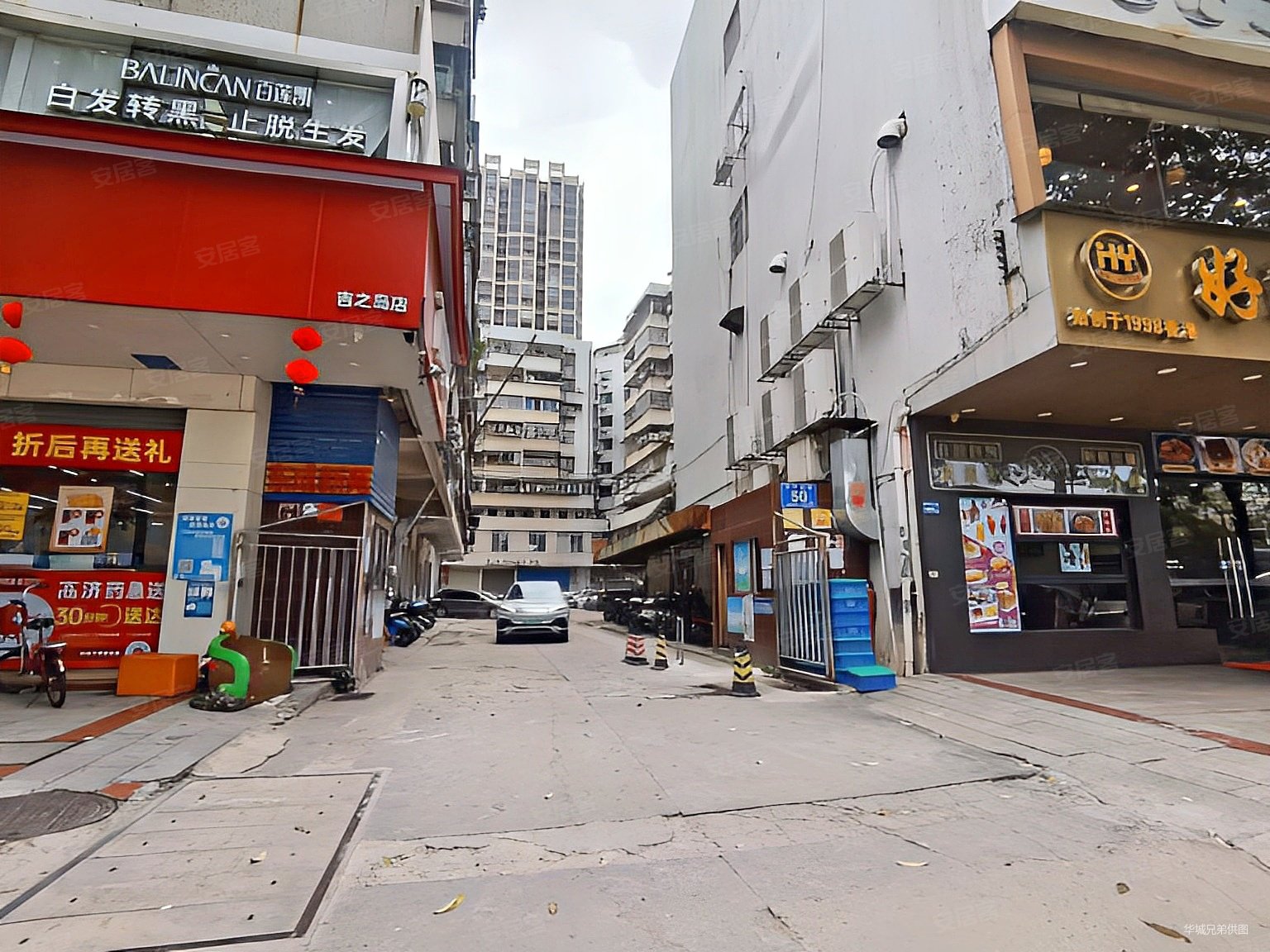 东平吉之岛旁东成新苑全新精装大两房带大露台