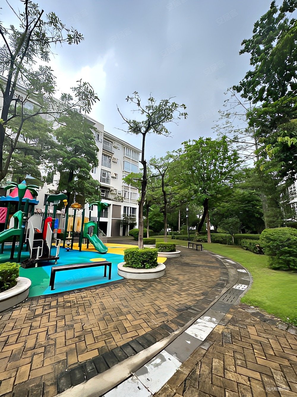 东莞房产网>东莞二手房>松山湖二手房>松山湖城区二手房>松湖花园>