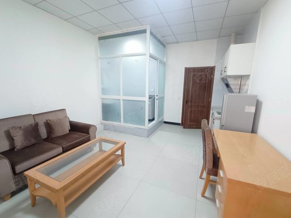 临邑朱岗子村住房超大一室一厅,通勤方便,设施齐全,价格不高 非中介