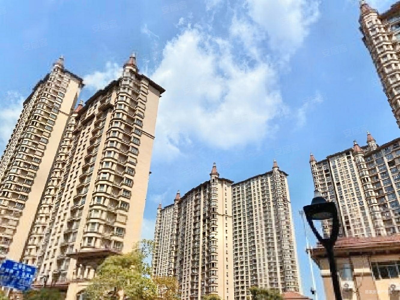 急售急售花港幸福城精装三房中楼层价格有空间