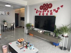 九江浔阳大中大快乐城美少女主播打卡意式风格全新设计定制时尚ins拎包入住出租房源真实图片