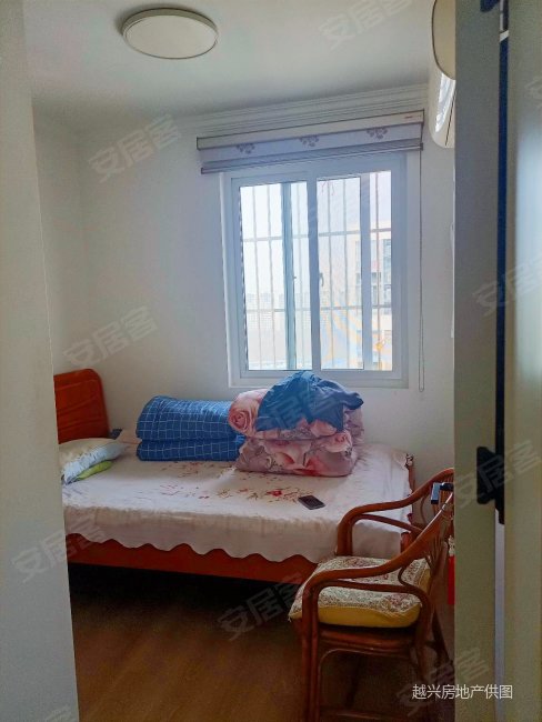 南京房产网>南京二手房>秦淮二手房>月牙湖二手房>紫杨佳园>488_650竖