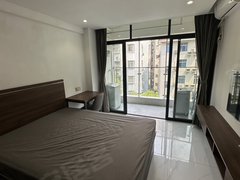 深圳宝安坪洲1号线坪洲地铁站,精装修大单间,家私家电齐全,民水民电。出租房源真实图片