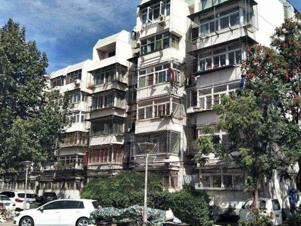 北京石景山鲁谷七星园一号线八角游乐园地铁 七星园小区 近万达万商