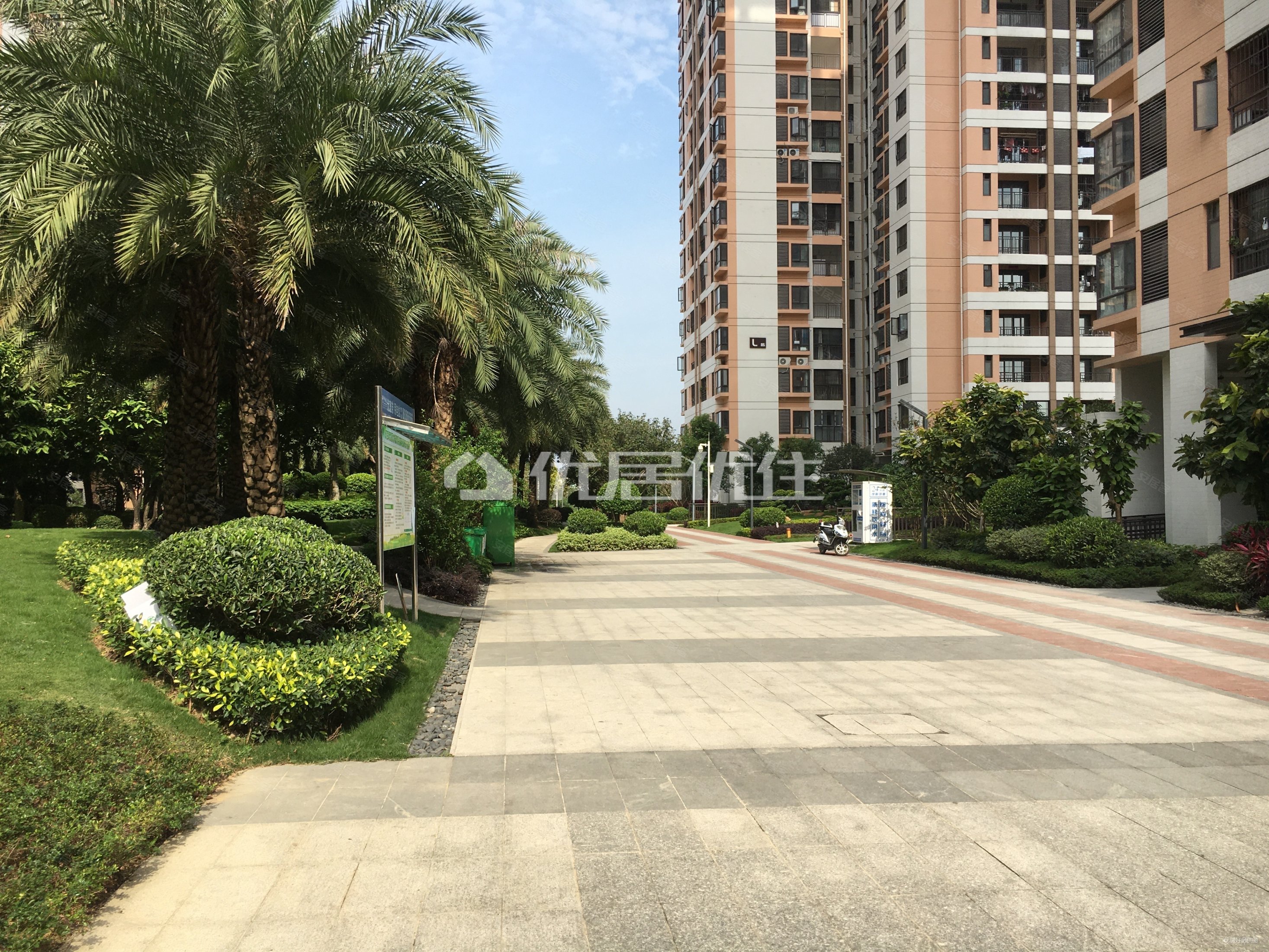 骋望珺玺3室2厅2卫85㎡南87万