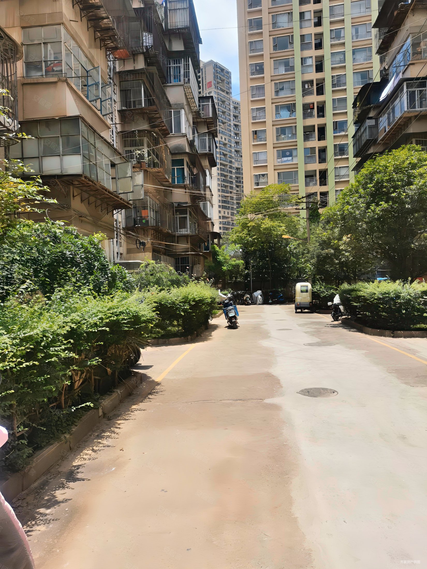 田坝小区2室2厅6309平米优价出售56万