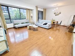 桂林秀峰中隐路荣和林溪府，精装修拎包入住大三房出租房源真实图片