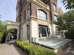 固安固安县政府新中街剑桥郡联排别墅边户，三面花园，大地下室，可开公司居住！出租房源真实图片