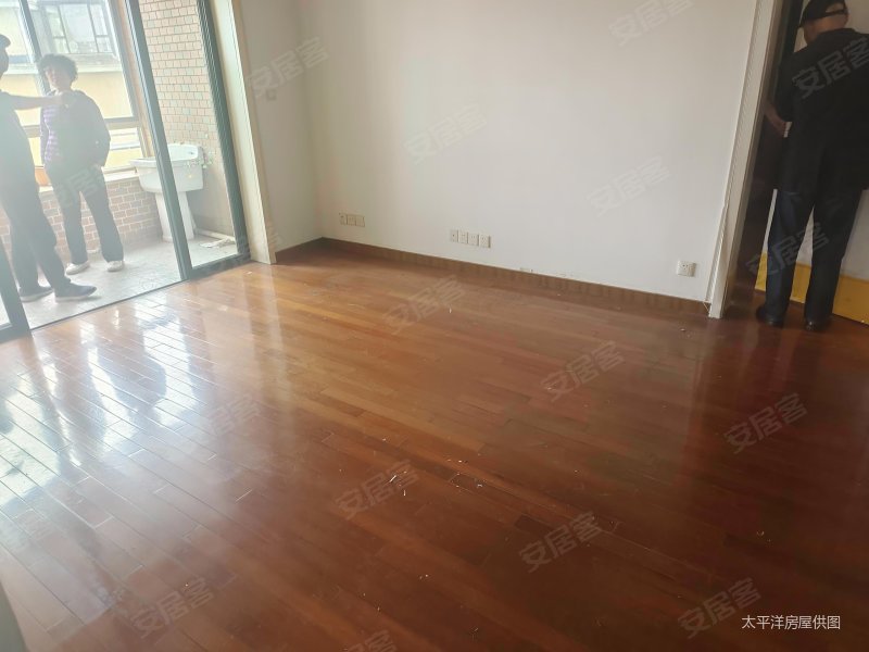 上海房产网>上海二手房>浦东二手房>金桥二手房>长岛花苑>800_600