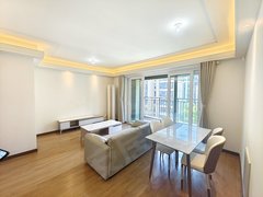 上海浦东临港新城（新上）可做租赁备案，上中东旁500米精装三室，随时看房出租房源真实图片