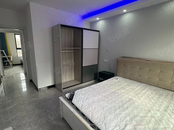 上海浦东川沙心圆西苑迪士尼附近,心圆西苑三房,可居家,可宿舍,好停车