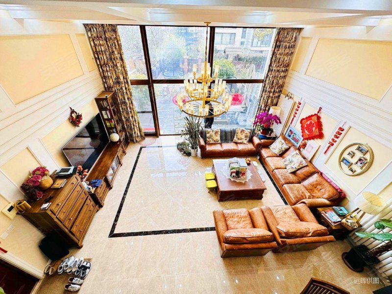 新上鲁信未央花园带百平方正庭院墅级挑空复式洋房有车位