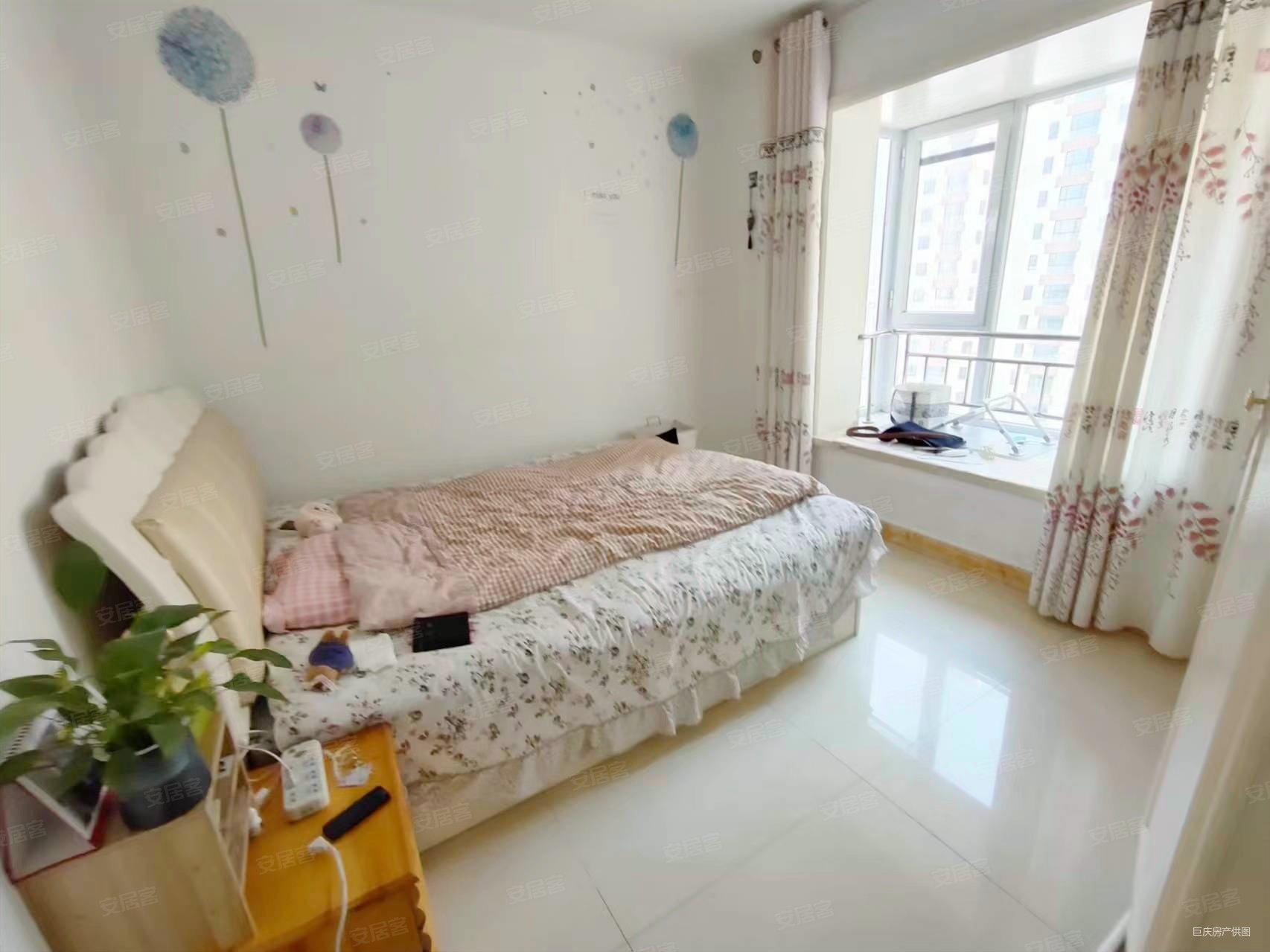 价格可谈  主干道  水榭华庭 精装产权房急售