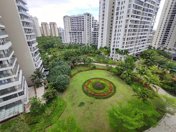 三亚三亚周边陵水aloha阿罗哈阿罗哈小区  两房一厅两卫  亲海小区