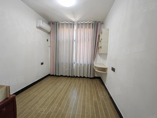 上饶婺源婺源城区天佑家园潋溪路3楼3室2厅2卫精装修拎包入住1.5万一年。出租房源真实图片
