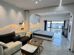 株洲芦淞平和堂火车站 荣时代 温馨公寓 密码锁 押一付一出租房源真实图片