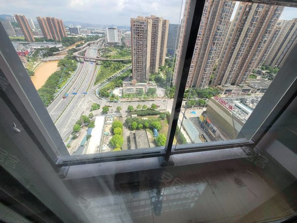 广州黄埔开发东区万荟珑寓(南岗万达旁)万荟珑寓精装1房齐全,拎包入住