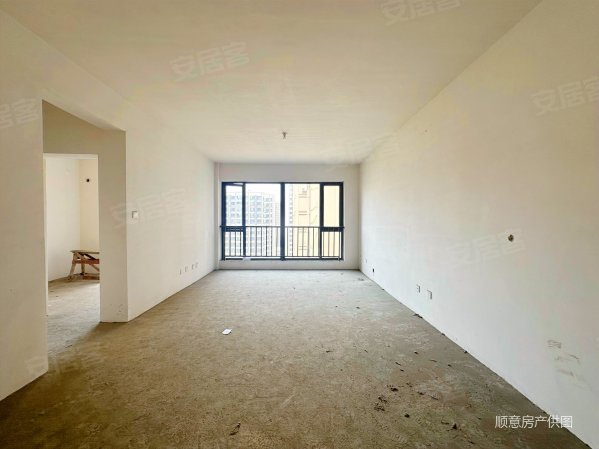 中铁银杏广场近地铁满五出行方便双卫楼层好