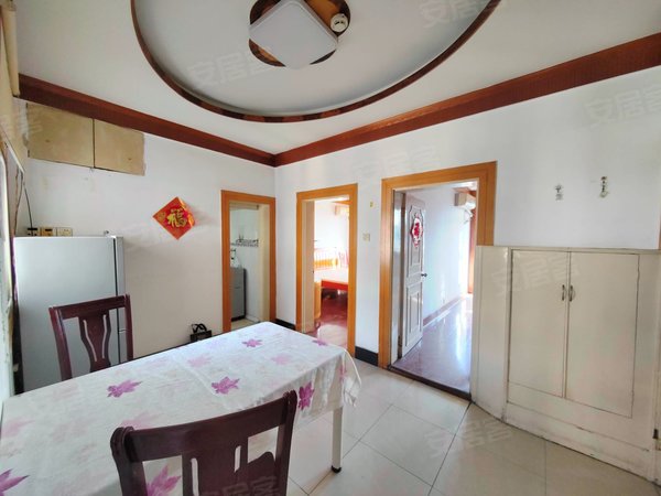 苏州常熟市区五星新村三区近方塔街 五星三区 精装二房 天燃气 设施