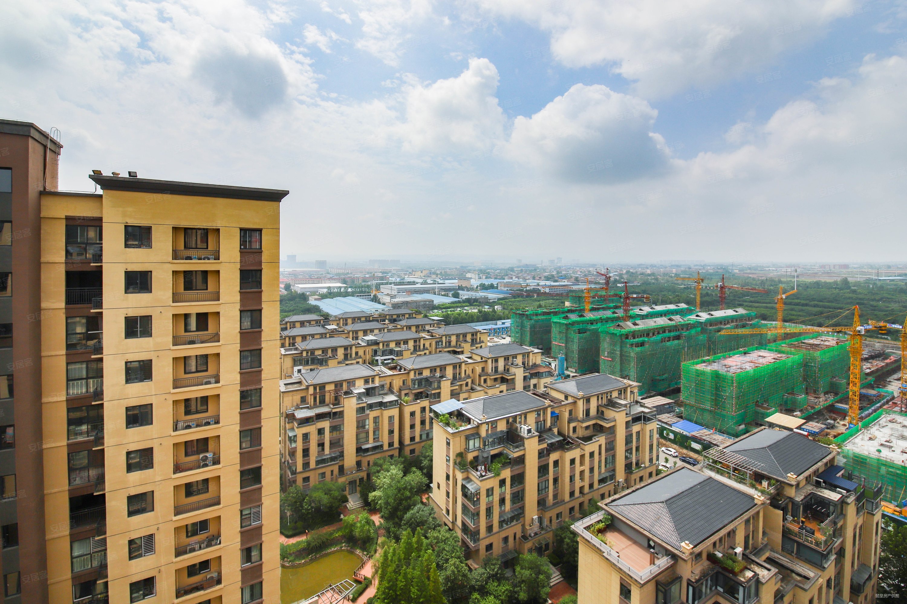 路劲御城(一期)2室2厅1卫86.18㎡南北80万