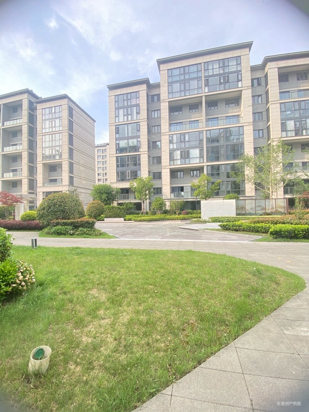 无锡房产网>无锡二手房>宜兴二手房>新庄二手房>龙湖阳光城璞悦>