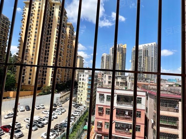 深圳布吉丹竹头圆墩小区直租布吉丹竹头,精装修一房一厅 独立卫生间