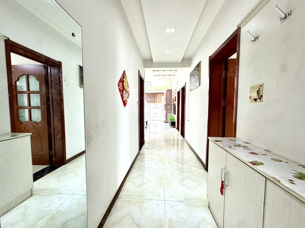 长治潞州八一广场清华南区东苑 清华厂 淮海厂 清华小区 格林小镇精装