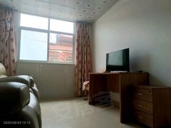 樟树樟树老城区药都公园中药材市场精装一室一厅一厨一卫，现代风格装修，拎包入住出租房源真实图片