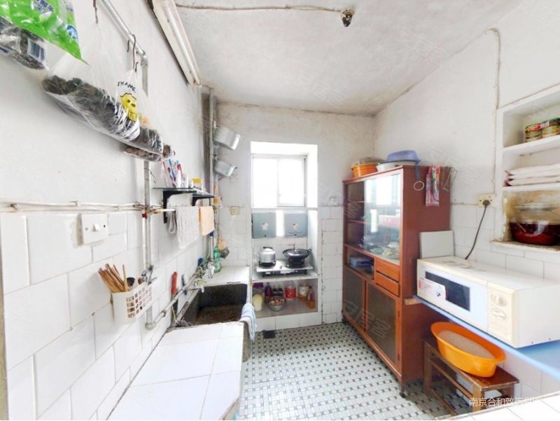 樱铁村小区近医院密度低满五南北通透高楼层采光充足